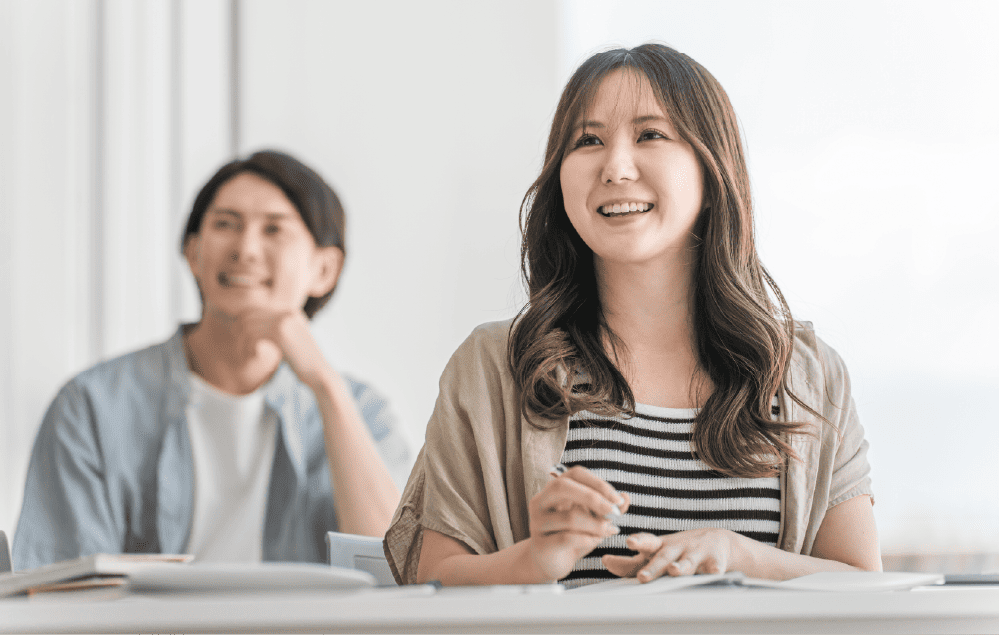 講師は、現役の業界プロ